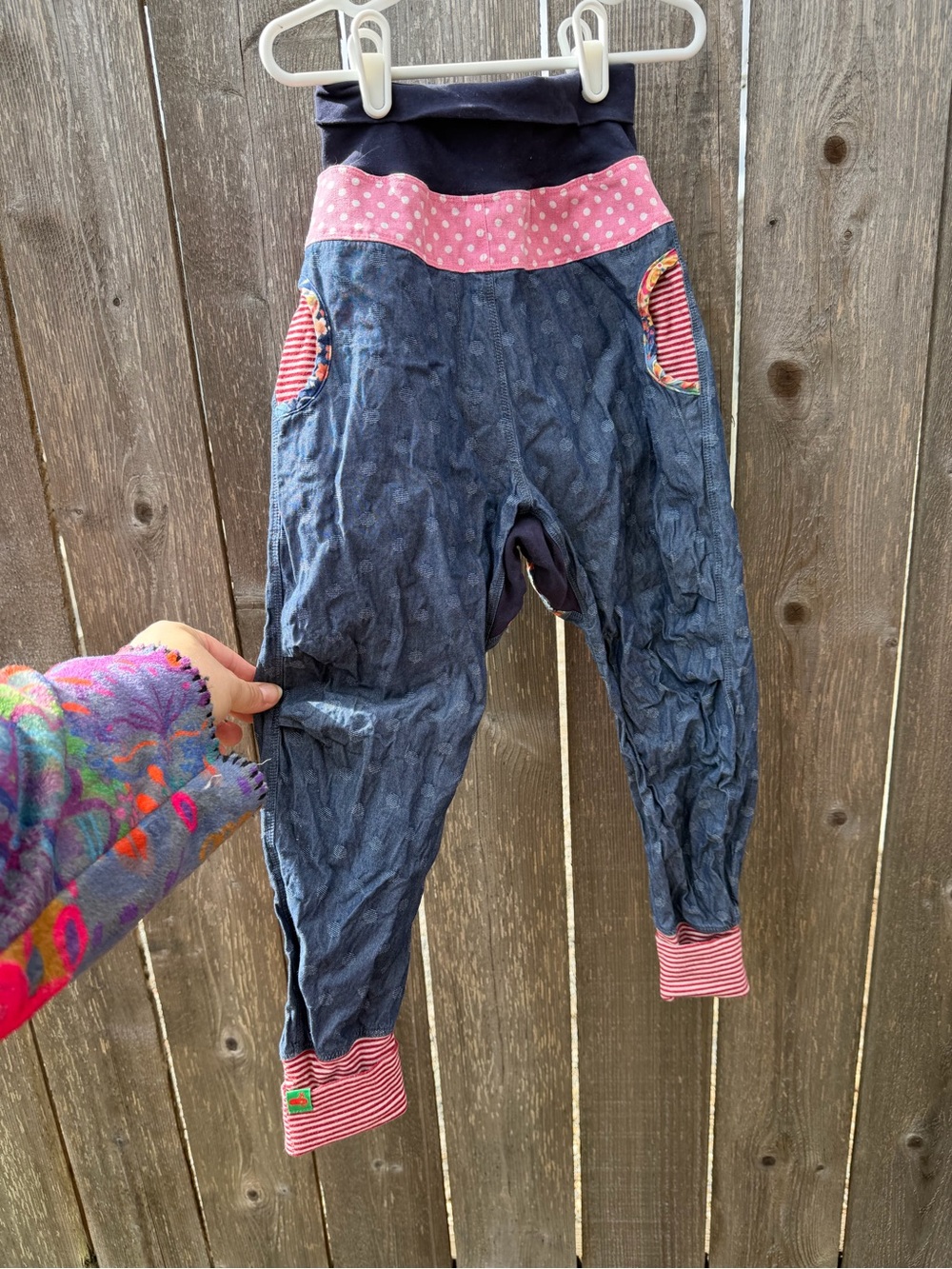 Girls 6-7 Oishi-M  Navy Blue Harem/Jogger Pants with Pink Accents